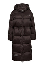 Load image into Gallery viewer, Climb Long Puffer Jacket Mocca
