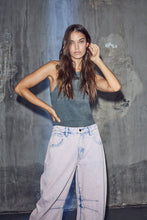 Load image into Gallery viewer, Drew Barrel Panel Jeans Iced Rose
