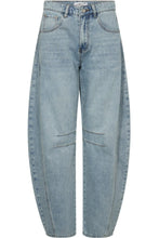 Load image into Gallery viewer, Drew Barrel Panel Bleached Denim
