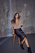 Load image into Gallery viewer, Drew Denim Top Camel
