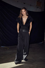 Hlaða mynd inn í gallerískoðara, Michelle Belt Pant Black

