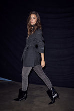 Hlaða mynd inn í gallerískoðara, Smokey Check Oversize Belt Blazer Antracit
