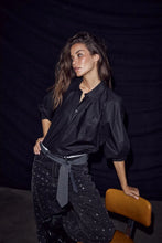 Hlaða mynd inn í gallerískoðara, Sophie Din Coated Shirt Black
