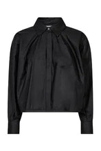 Hlaða mynd inn í gallerískoðara, Sophie Din Coated Shirt Black
