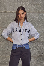 Hlaða mynd inn í gallerískoðara, Stripe Chest Logo Shirt

