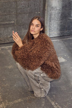 Load image into Gallery viewer, Tibet Fur Jacket Walnut
