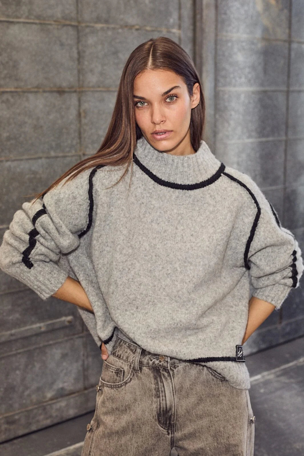 Toby Hem Line Knit Light Grey Melange