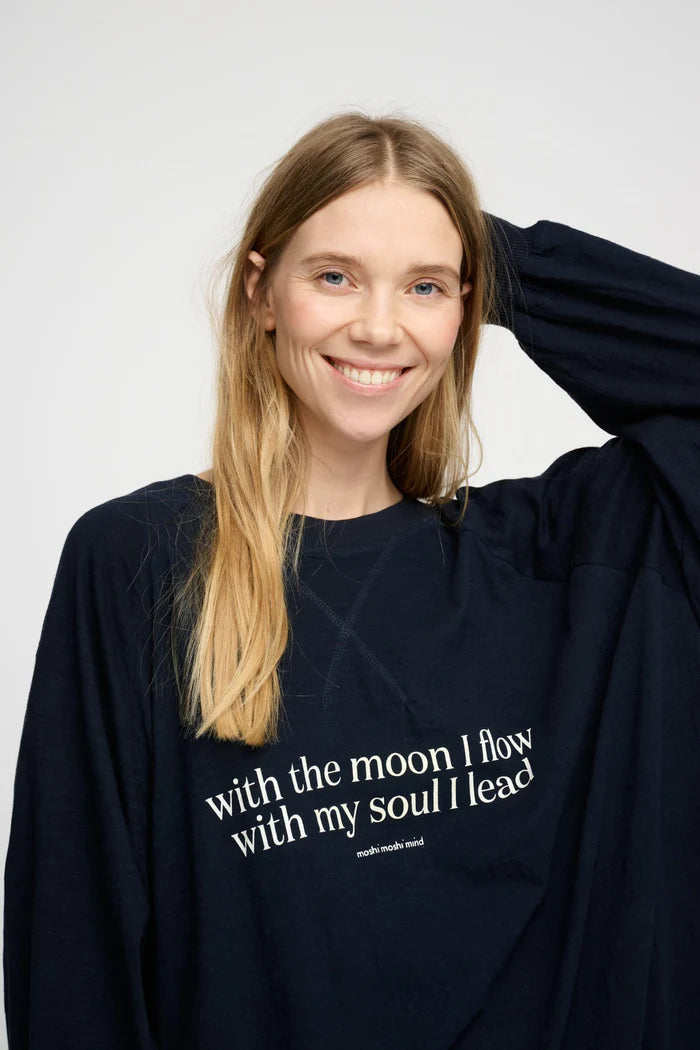 November Sweat Dark Nany