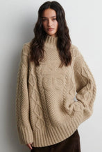 Load image into Gallery viewer, Janne Knit T Neck Camel Melange
